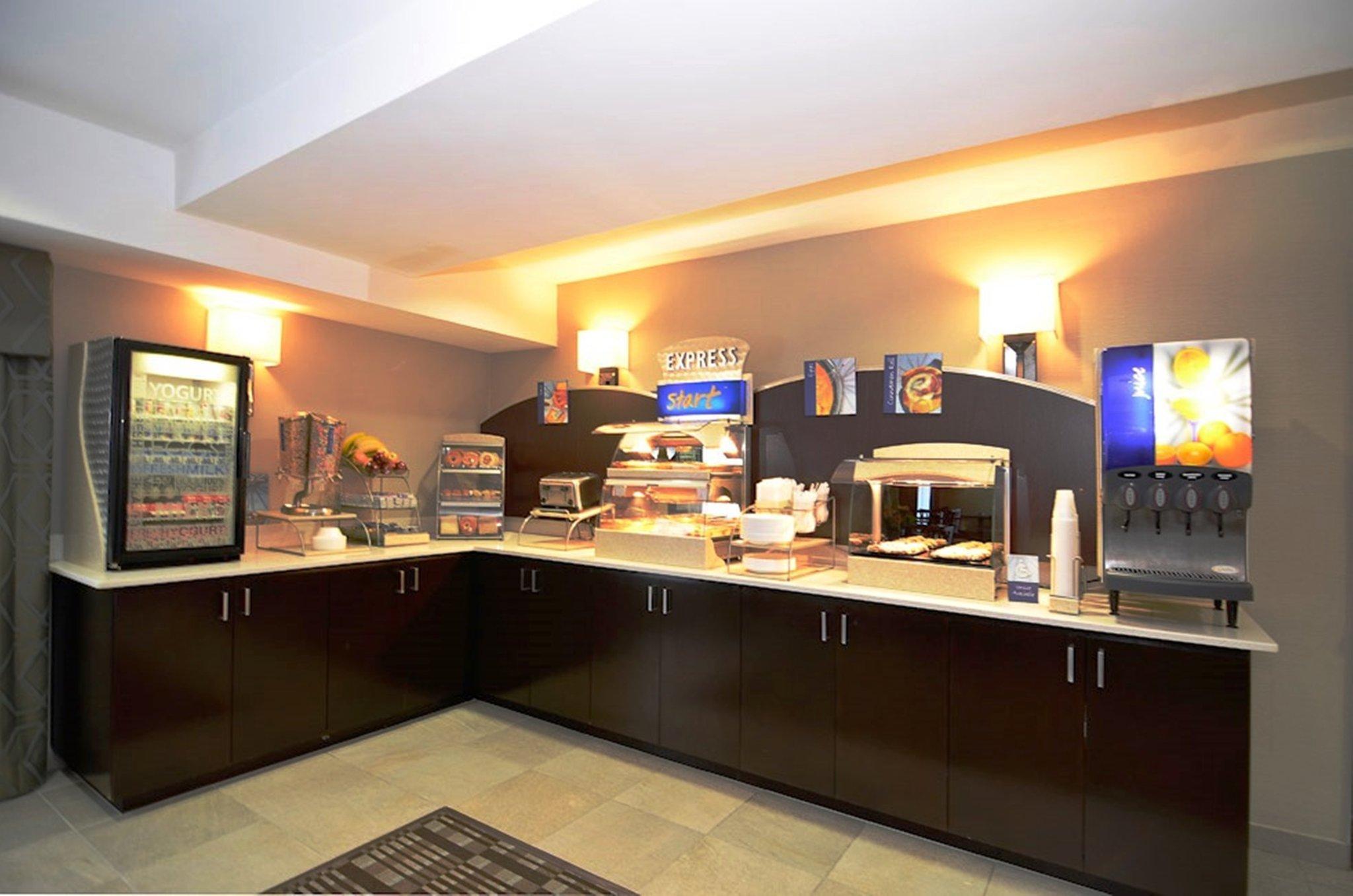 Holiday Inn Express San Diego Airport-Old Town By Ihg Екстериор снимка