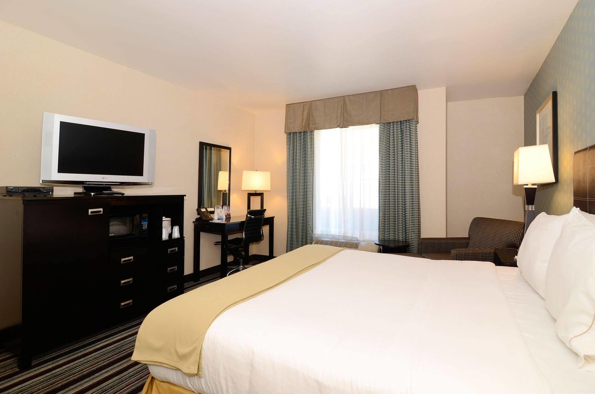 Holiday Inn Express San Diego Airport-Old Town By Ihg Екстериор снимка