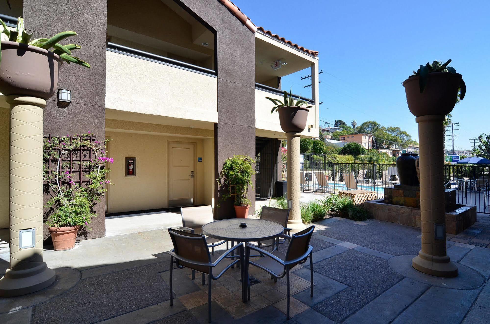 Holiday Inn Express San Diego Airport-Old Town By Ihg Екстериор снимка